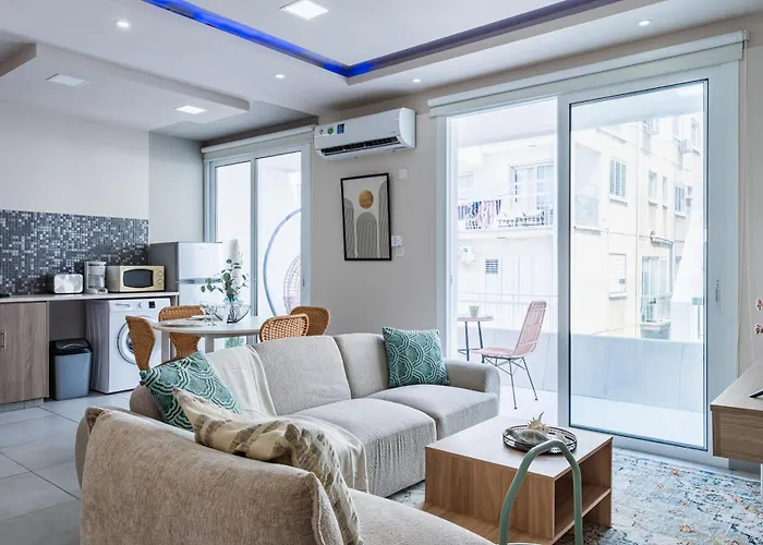 Daze 1-br By Finikoudes *