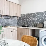 Daze 1-br By Finikoudes Larnaca
