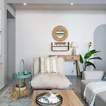 Daze 1-br By Finikoudes Lägenhet Larnaca