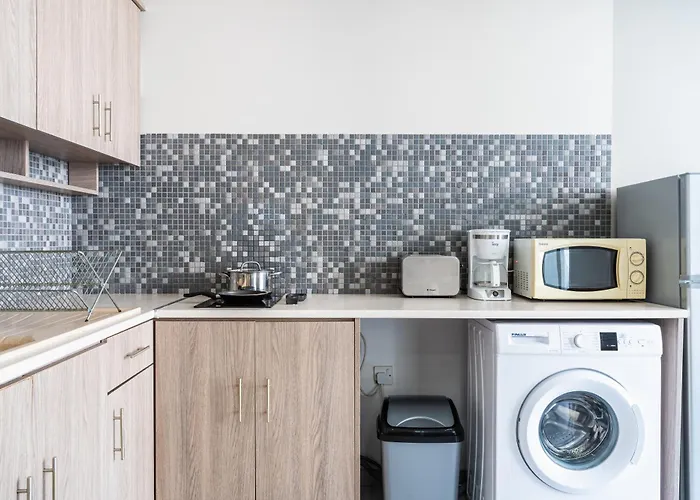 Daze 1-br By Finikoudes *